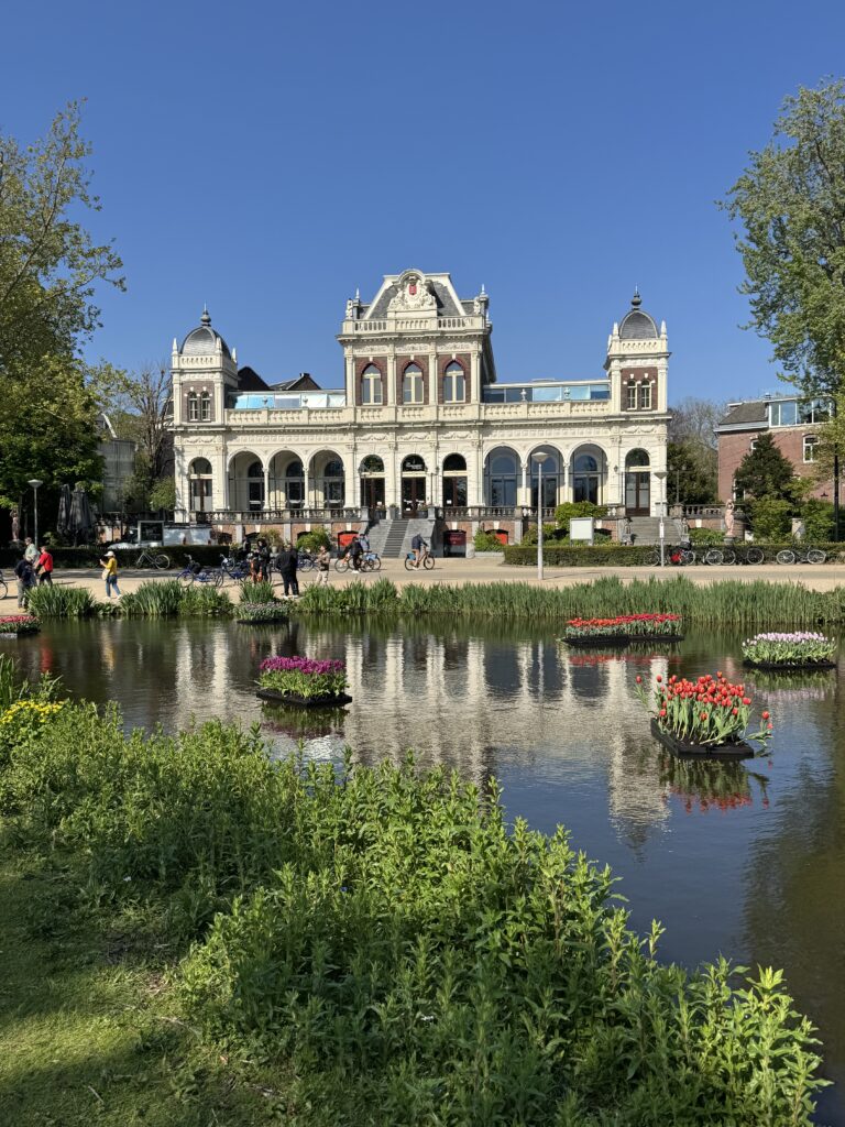 Floating tulip flower gardens in a pond in Vondelpark